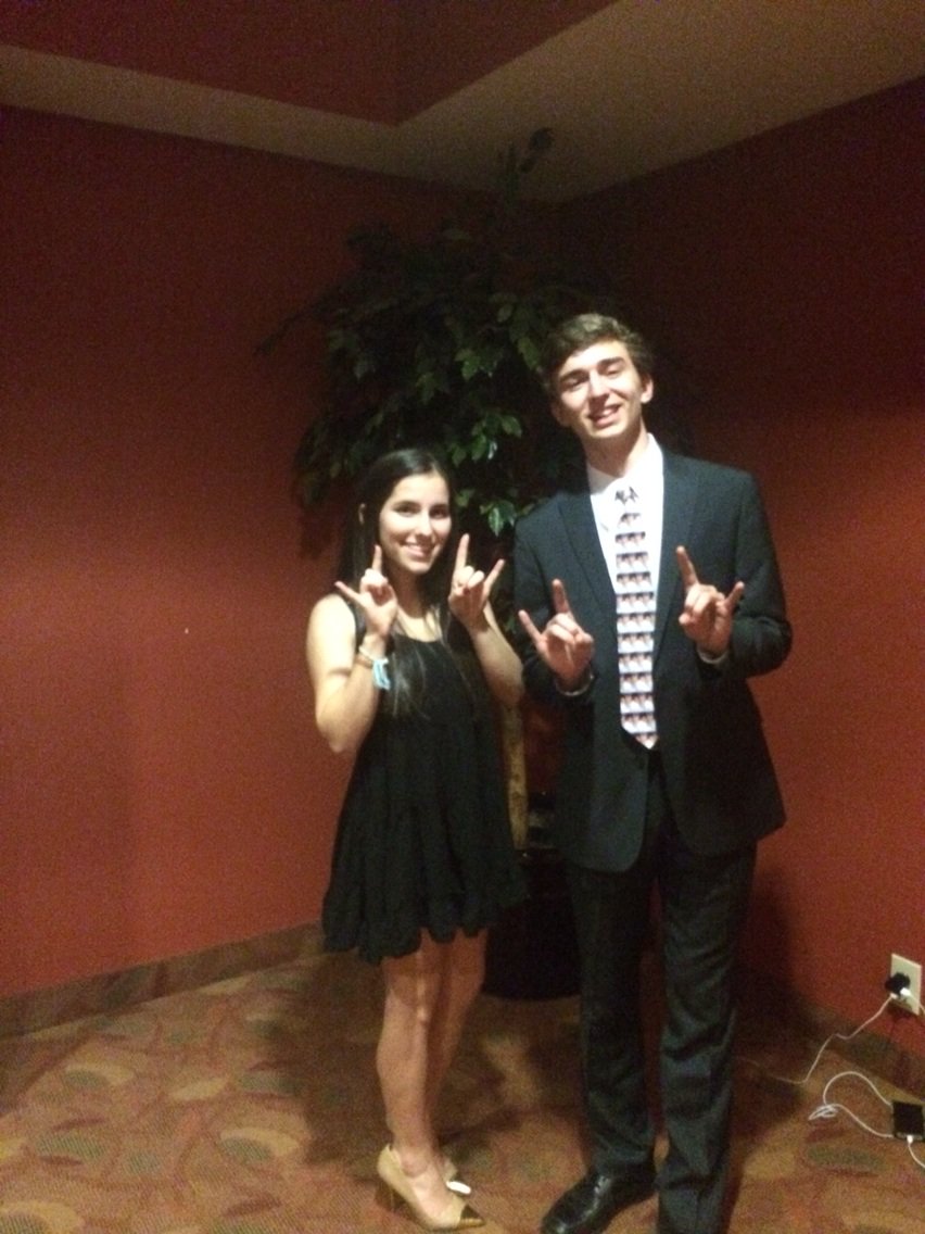 EGRnsiah's tweet photo. @EGRGodol and I can't wait to celebrate Shabbat at #Ruach2015 with YOU! #TrailerThursday #RuachPushWeek https://t.co/ZeNG308ClR