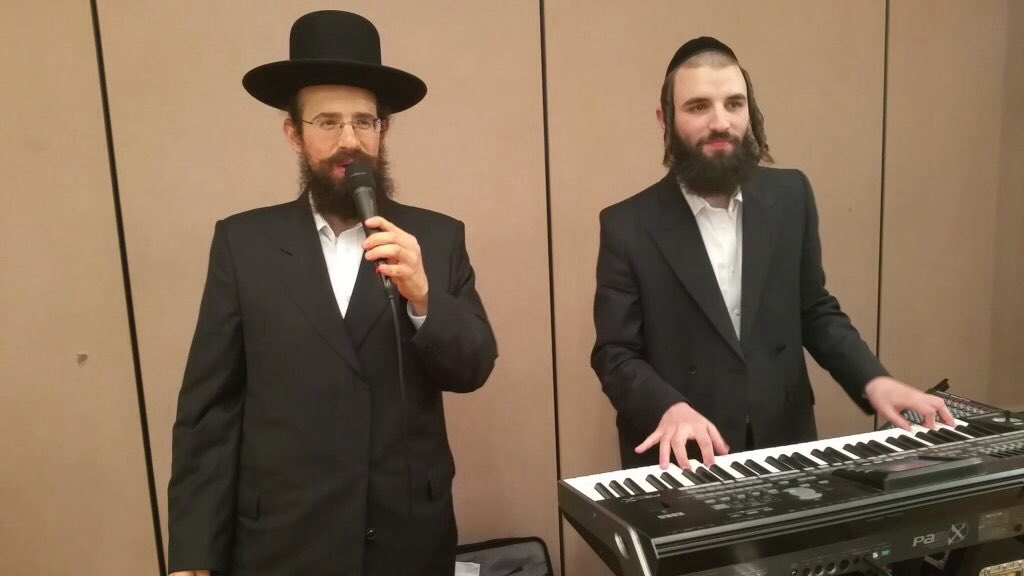 JewishMusicHook tweet picture