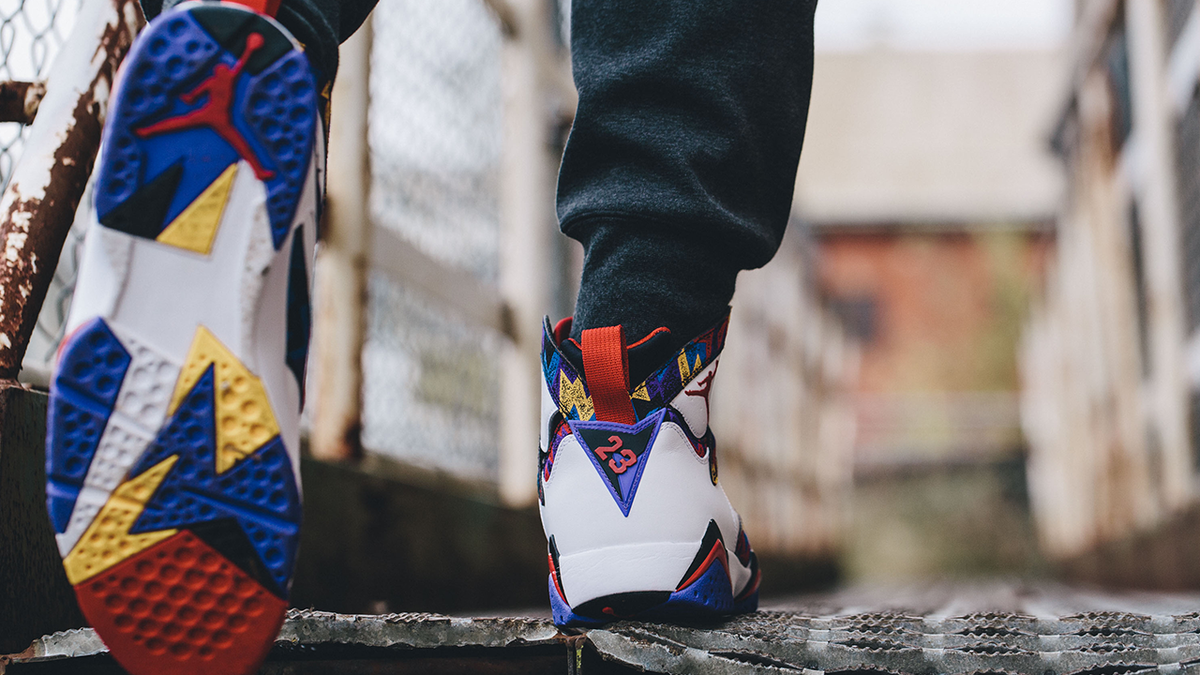 Jumpman23's tweet photo. Sweater season.  

The #AirJordan VII Retro 'Bright Concord' drops tomorrow on https://t.co/CDoxPVbDWd. https://t.co/Ybv2UtLqbT