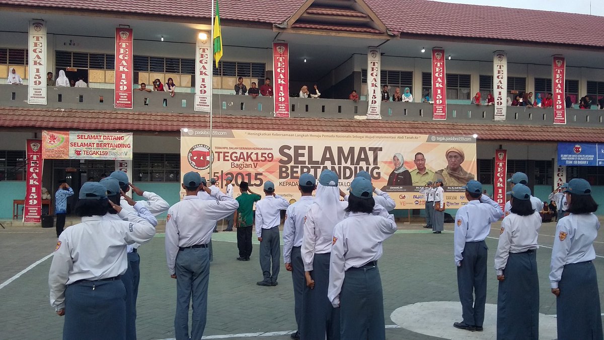 Tegak_159's tweet photo. #LTUS dari SMAN 15 Makassar #Tegak159BagianV @paskibra159 https://t.co/hG8cQE6ELS