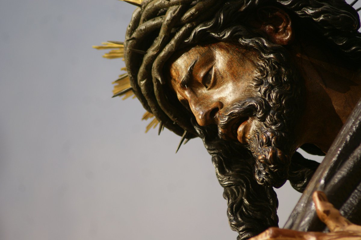 pasionensevilla's tweet photo. «El rostro del Gran Poder es el que mejor refleja el amor y la misericordia de Cristo» https://t.co/dMbHW1gcY7 | https://t.co/Hko7Kem3xW