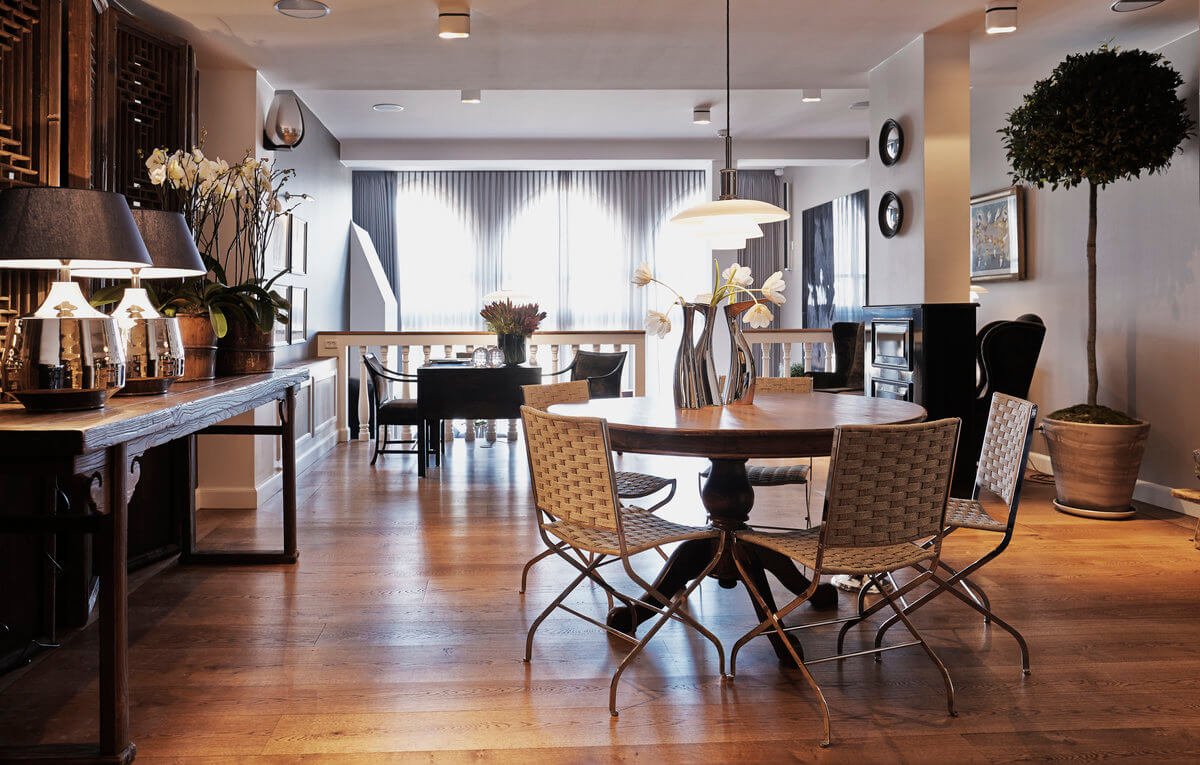 Tivoli's tweet photo. Wow! Nimb Hotel er nr. 1 på @trivago's liste over de bedste hoteller i Danmark  https://t.co/C8QAleO2ON #dkturisme https://t.co/63OC5wZfeo