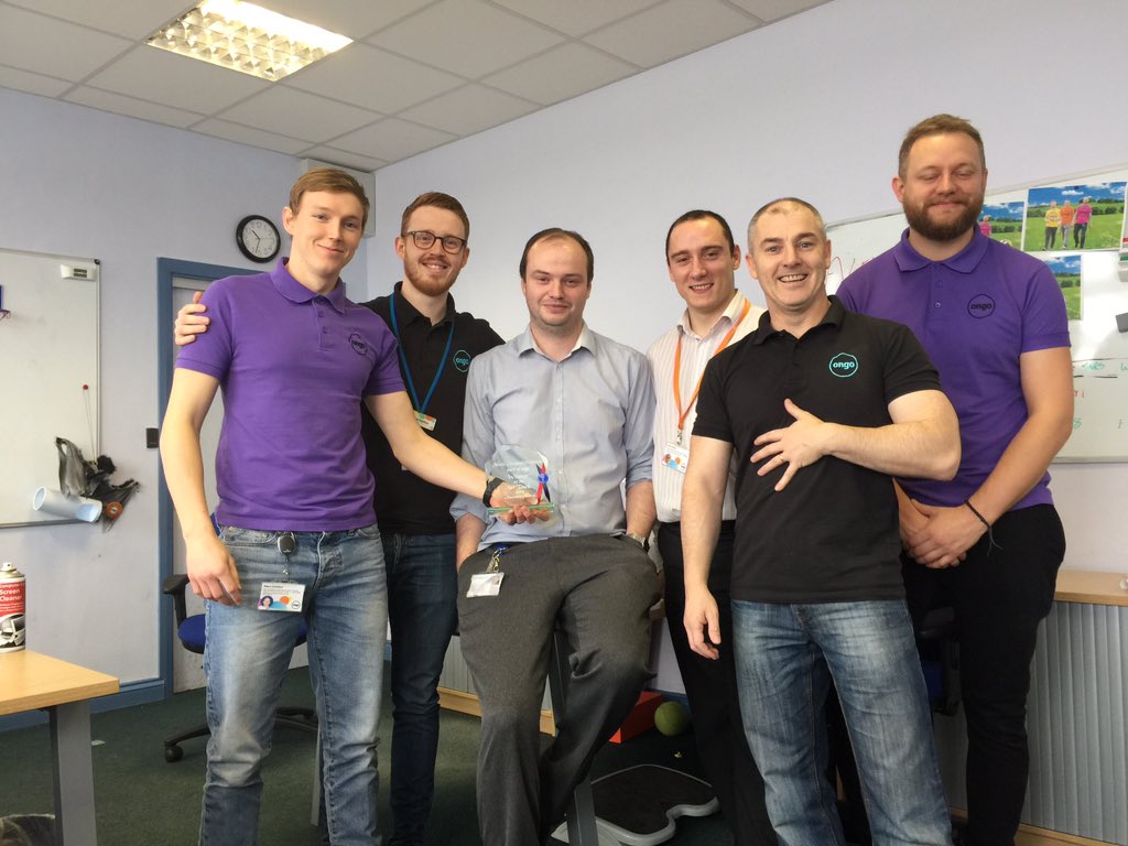 jessicalouwhite's tweet photo. An extremely proud moment our @1st_touchmobile award arrived this am Well done all @karenkingcowan @matashmore https://t.co/FACoYrDtxm