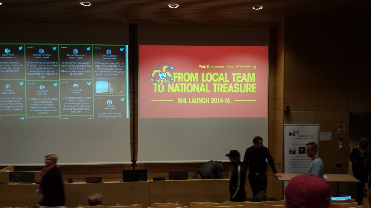 markusvir's tweet image. Nyt on vaikeeta. Kuin exä, joka olisi tajunnut olevansa out of my league. Tulisi keulimaan nykyelämästään. #FOSM2015