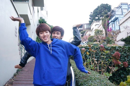 HOYABTH91's tweet photo. @We_SeongyeolTH หาโมเม้นยากกว่าโฮมยองอีก https://t.co/77gdJssQTL