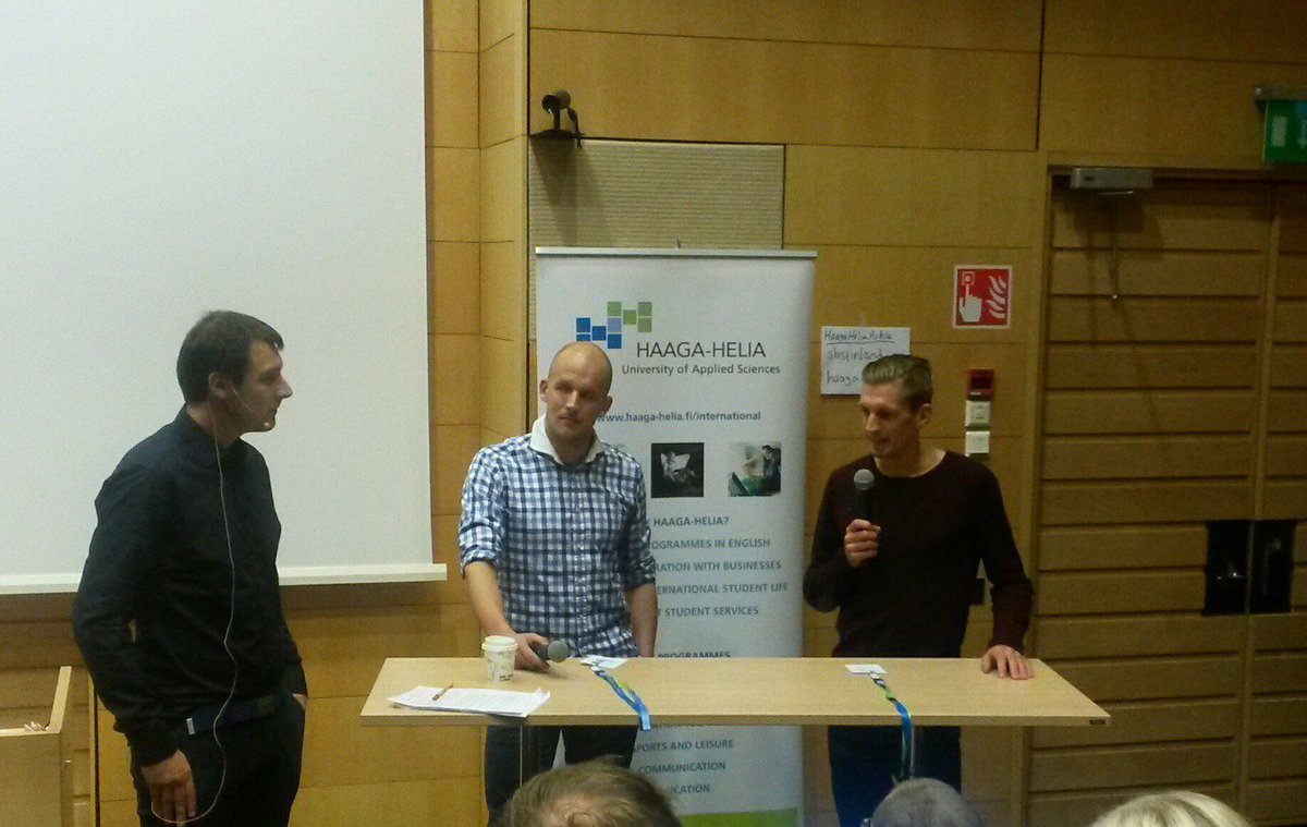 IiskolaHanna's tweet image. Standing ovation for Jarkko also in seminar surroundings. Awesome!  #FOSM2015 #jarkkonieminen #petripasanen