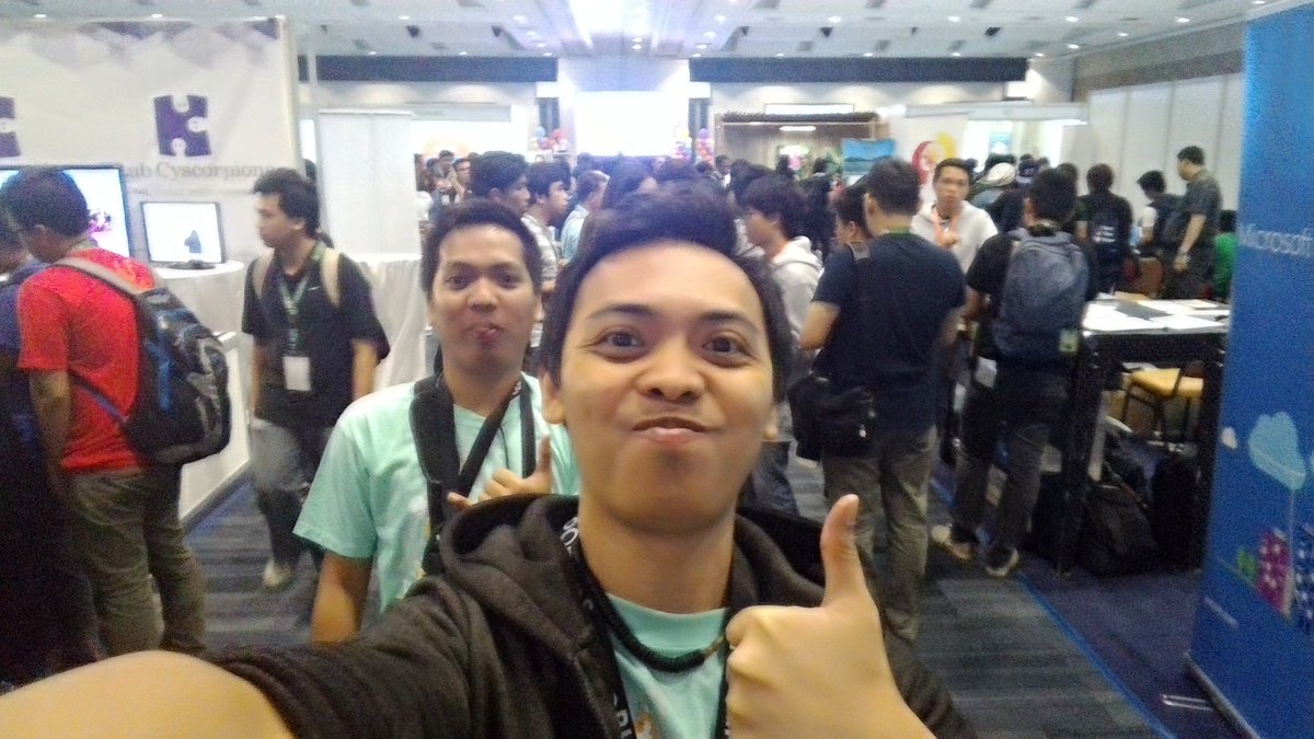 angkol_dp's tweet photo. 1st day hype!
#DevConSummit2015
#GoOpenSourcePH
#devconDavao https://t.co/Y3ahkHOw56