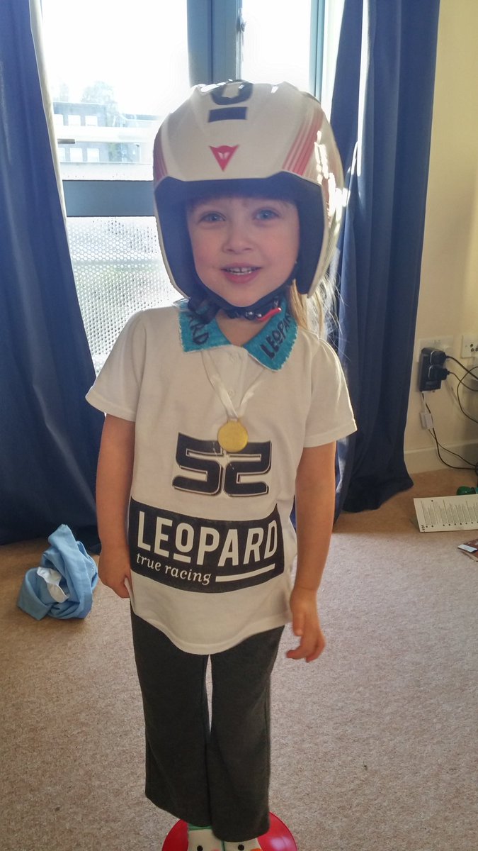 real1up5down's tweet photo. Hero day at school and my daughter wanted to go as @DannyKent52 #kentchamp #girlracer https://t.co/cQWDZavUD2