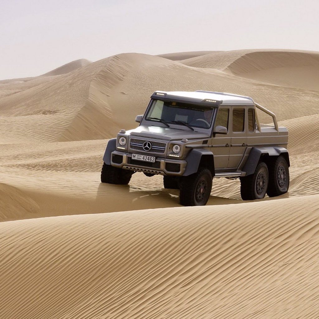MercedesBenzOM's tweet photo. لا شيء يقف أمام وحش مرسيدس بنز من طراز #G63 #AMG 6×6
#GVolutionWeek https://t.co/TzCvFyV70x