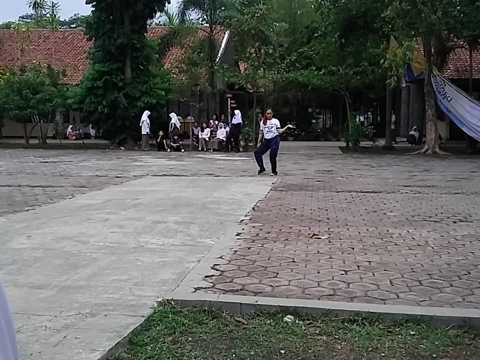 gladi MD (Modern Dance)