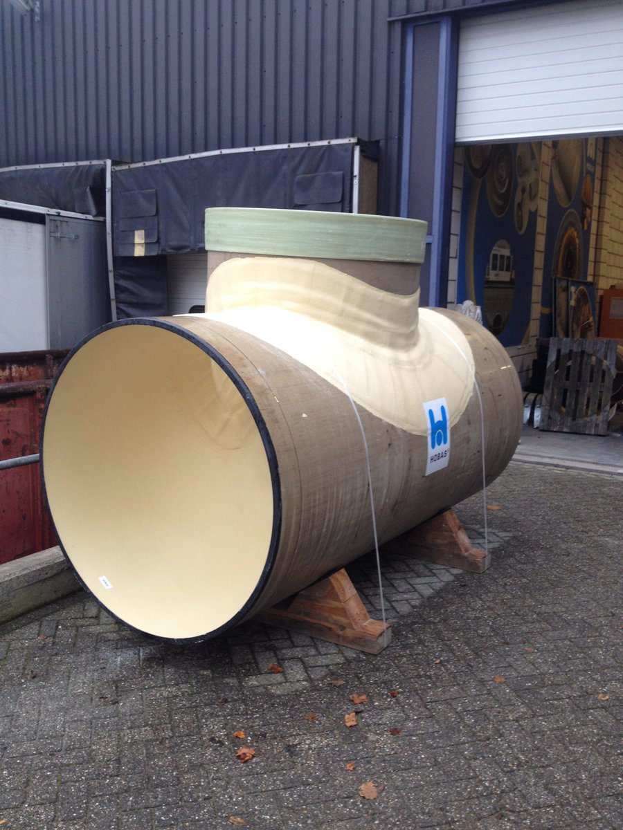 HOBASBenelux's tweet photo. Er staat weer een vracht kwaliteit klaar voor vertrek #HOBAS_MAKE_THINGS_HAPPEN #HOBAS_CC_GVK https://t.co/fWr2QE9yMk
