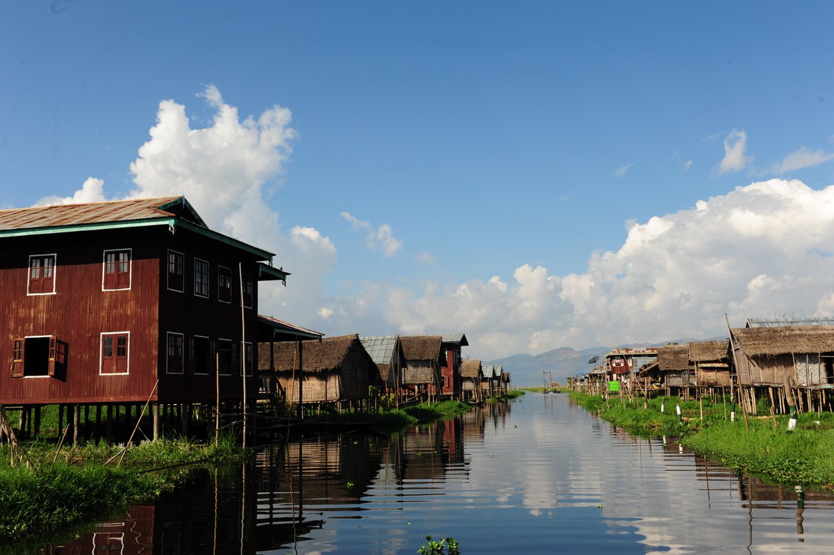 Villa_Inle's tweet photo. Inle is not just a lake. Its also a town. https://t.co/kObXaPyRiA