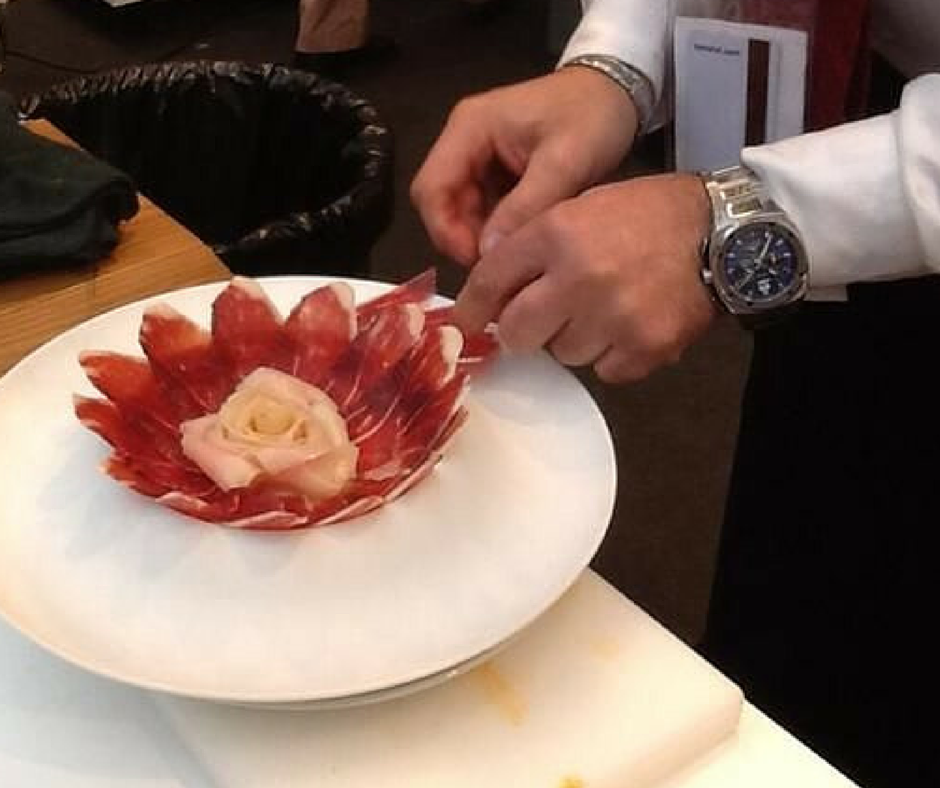 jamonaddiction's tweet photo. Llámalo arte #jamonaddiction https://t.co/6SQDyLuvF1