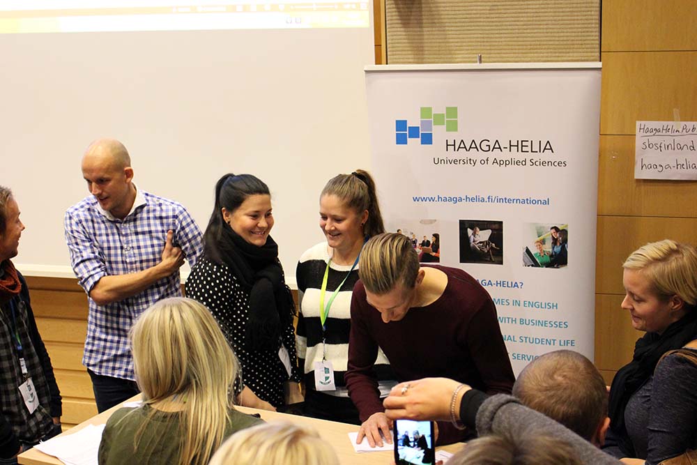 HAAGAHELIAamk's tweet image. What a start for the day! Thank you Jarkko, Petri and @NurmiVili Have a great weekend! #FOSM2015 #HaagaHelia