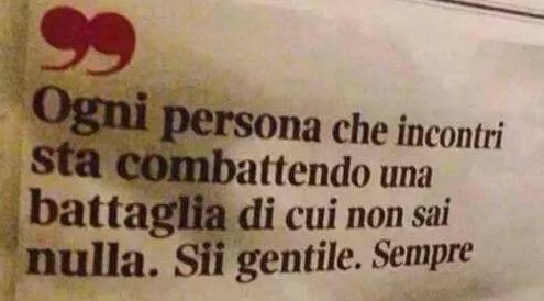 Come costringere un gattino a mangiare una targa da vermi