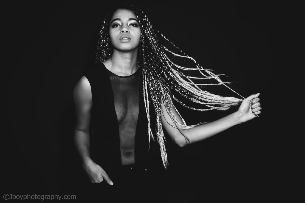 Jboy_Photos's tweet photo. Attitude Adjustment #photography #model #attitude #jboyphotography #oregon https://t.co/6hz38zKGOZ