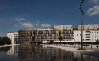 Bouygues_Immo's tweet photo. L’éco-quartier d’@IssylesMoul tient ses promesses ! #FortdIssy
https://t.co/sg7XQ5OfDD https://t.co/luBzduZ96c