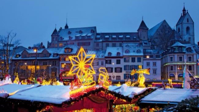 MediasetTgcom24's tweet photo. Mercatini natalizi in Svizzera: Lucerna, Basilea e Montreux, meglio andare in treno
>https://t.co/v9gBMr8b9o< https://t.co/7pzyvZd1zP