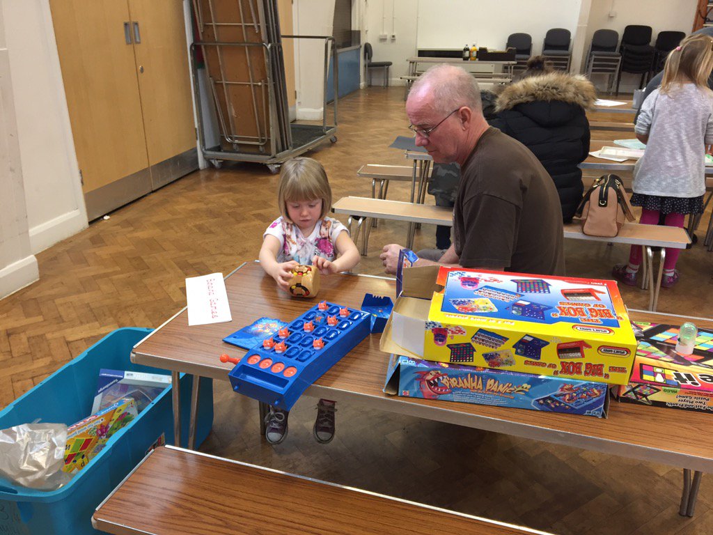 All Orchard Meadow families- Come and join in the fun and learning at our Family Learning Event