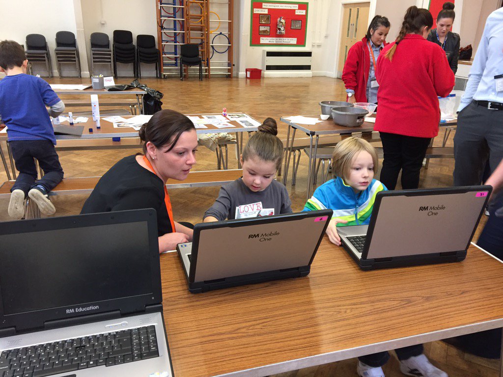 OMTweetings's tweet photo. All Orchard Meadow families- Come and join in the fun and learning at our Family Learning Event https://t.co/o39zge1WW6