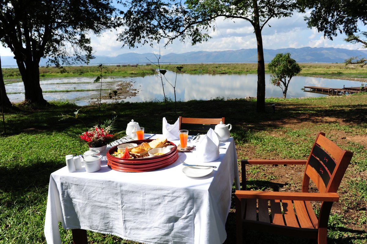 Villa_Inle's tweet photo. Breakfast in Villa Inle https://t.co/xLl8JQKqr6
