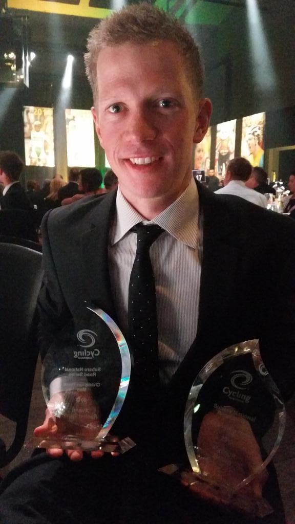 .<a href="/AvantiRacing/">Avanti Racing</a> teams champions <a href="/PaddyBevin/">Patrick Bevin</a> individual champ. Great speech by el capitano @shawry_07 #frothin