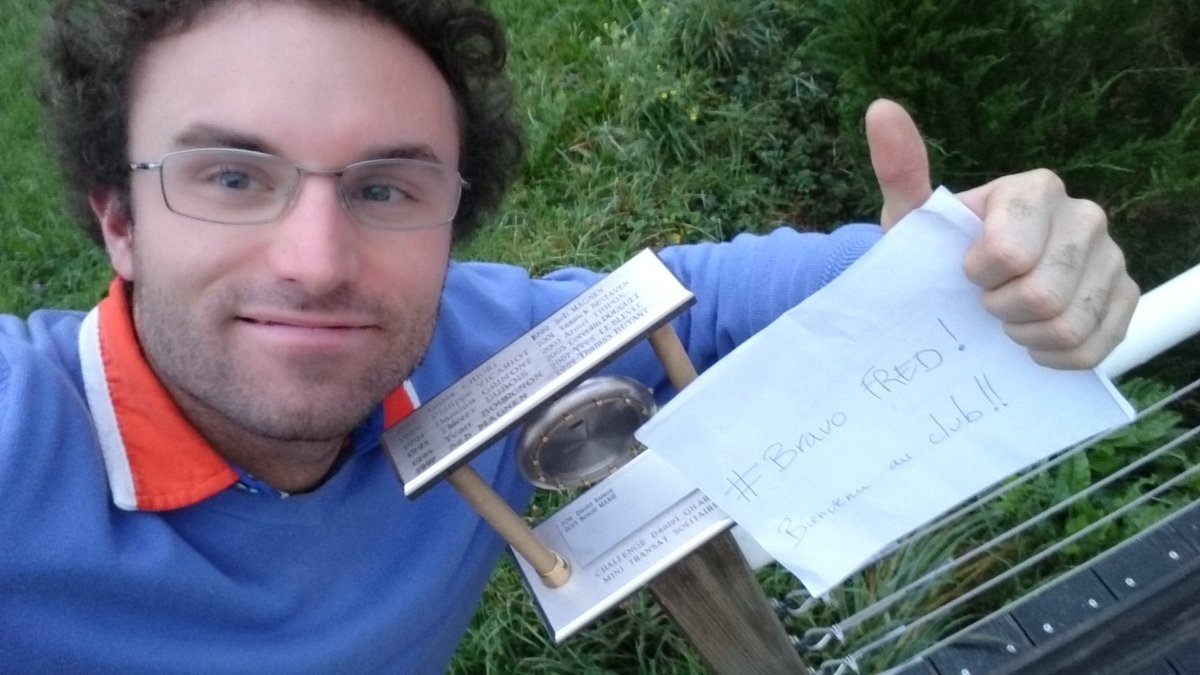 BRAVO <a href="/FDenisSkipper/">Frédéric Denis</a>, mon successeur sur la <a href="/MiniTransat2015/">Mini Transat</a> ! Tu l'as fait!! Quelle belle histoire! #BienvenuAuClub