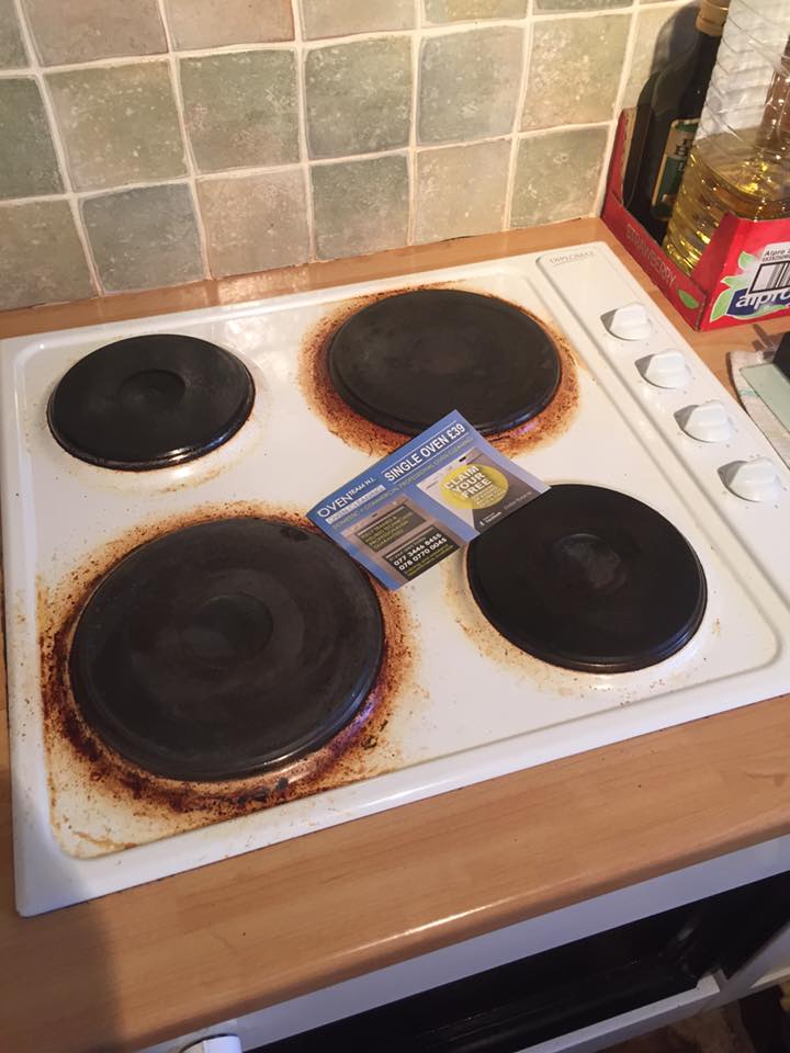 OventeamN's tweet photo. Hob Before and after in #BT38 with a single over comes with a free washing machine service clean https://t.co/lahlHsaoc2