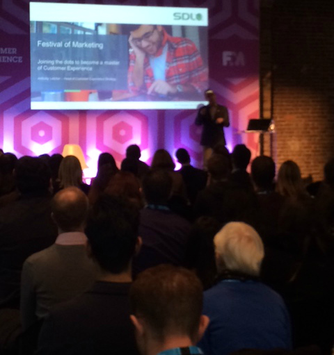 kdbroon's tweet photo. Anthony Letcher presents 'Joining the dots in #CX marketing' #fom15 #fom2015 via @SDL https://t.co/iyV0j9tBR8