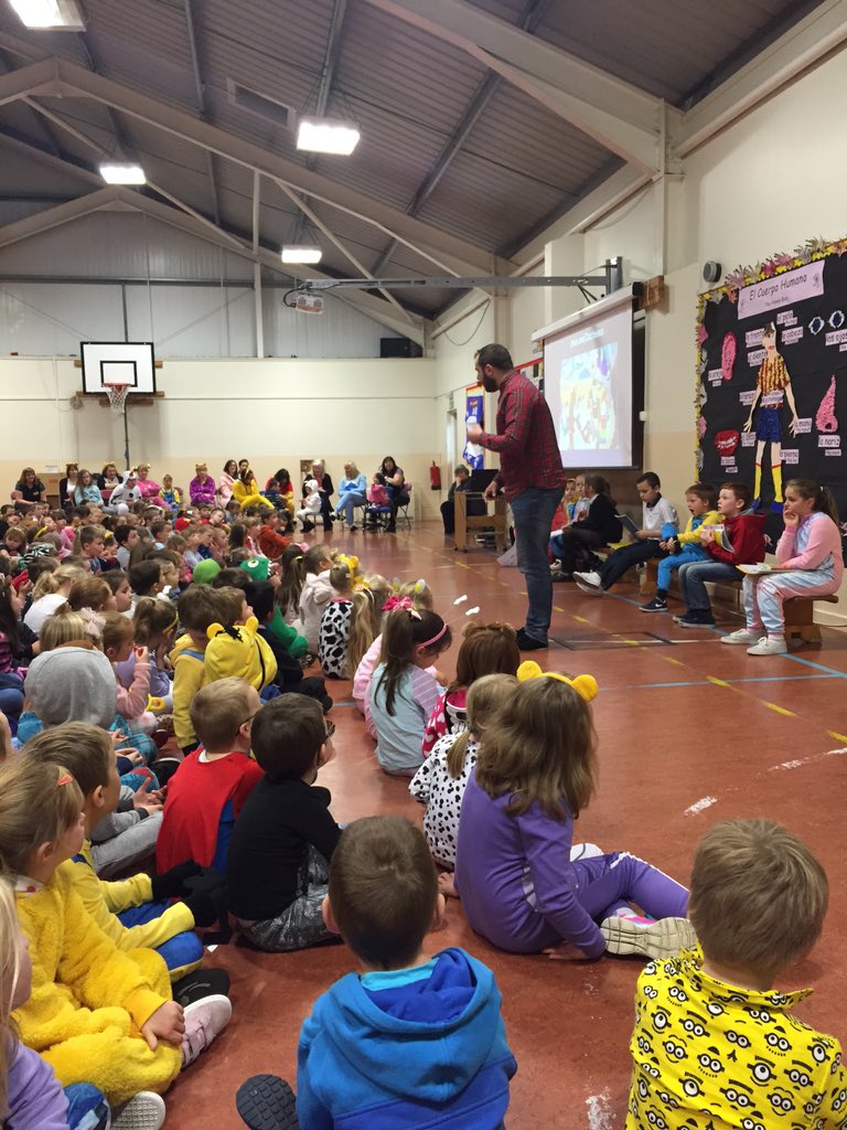 P2carronshore's tweet photo. We must remember that everyone's special, everyone matters and everyone is important! #MikeGlass #Assembly https://t.co/PHbs5gxgw3