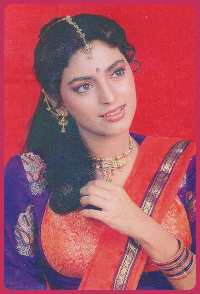 She is multi-talented actress !!
She is the best !!
Lovely Happy Birthday Juhi Chawla 