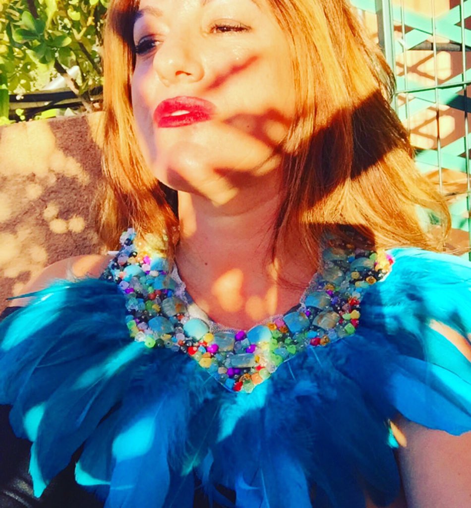 oepsym's tweet photo. Este #finde lo vemos azul y lleno de #estilismos alegres, #diseños #exclusivos y originales... #BEHAPPY y #nonstop https://t.co/r4XWL3jJML