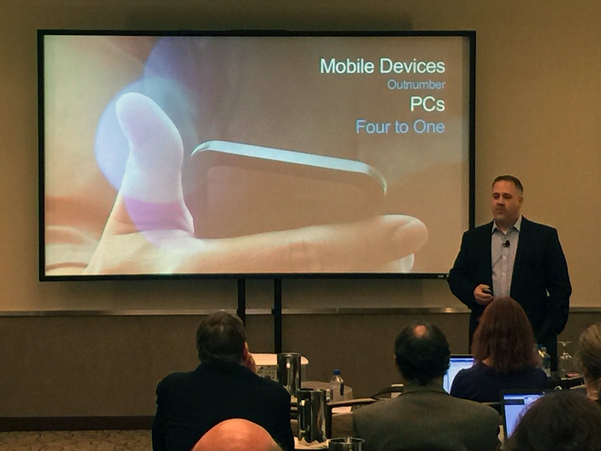 UCaaSPro's tweet photo. RT @Mitel: Josh Haslet, GM of Mitel Next, outlines mobile changes enterprise comms #AnalystDay2015 #MitelNext https://t.co/nNyFGZCAnf