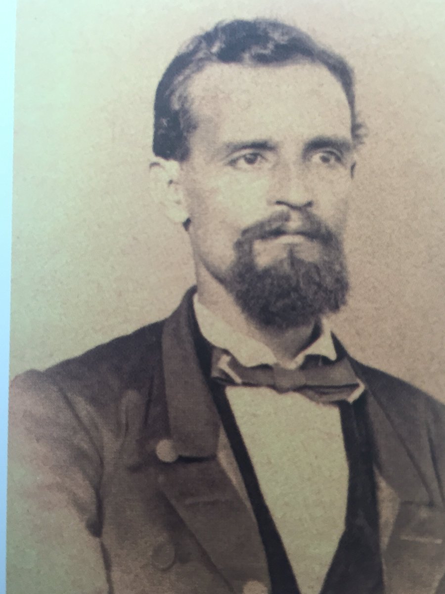 #UnDiaComoHoy hace 141 años Presidente Lerdo restablece el Senado.Primer Senador por #Coahuila sería Andrés S Viesca