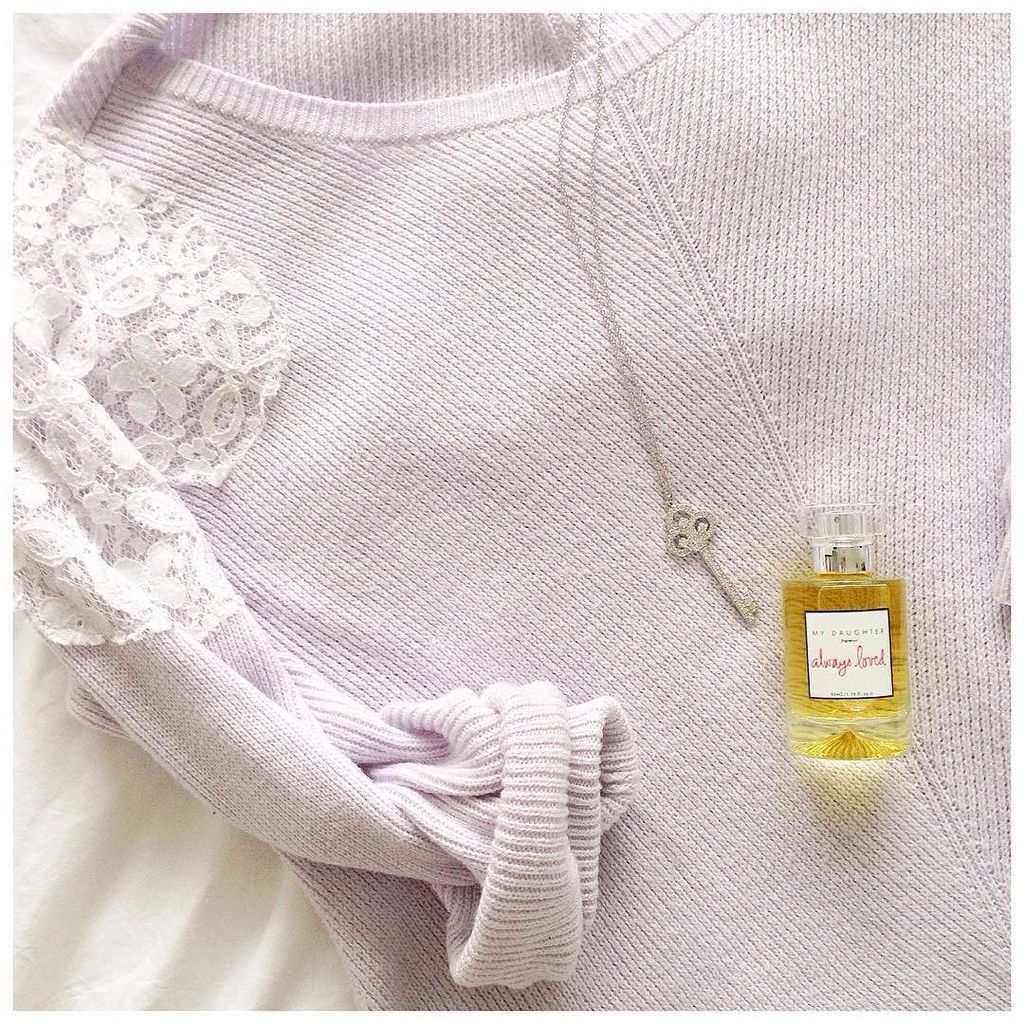 204Park's tweet photo. Cozy Friday with just a touch of bling ✨🗝 @fifthavenuecollection #fifthavenuecollection https://t.co/VBHWqrD4Ey https://t.co/R83GBo0Lcu