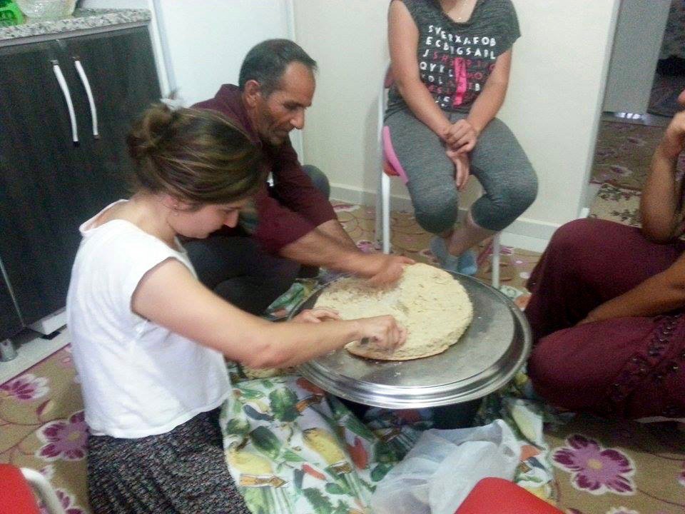 ustadan öğrenilecek şeyler bitmedi, sırada "bıçka şir" var. / still have a lot to learn from craftsman yusuf.