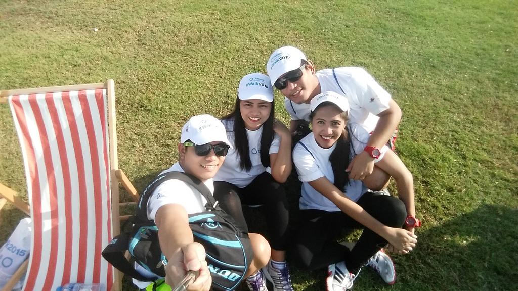 paulpablo14's tweet photo. #WalkWithMeUAE
having a good life and having a good family #walk2015 https://t.co/Q91JAZbQFP