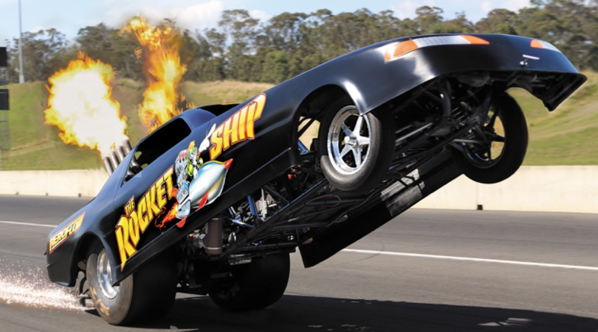 ContactDVLA's tweet photo. Happy #FunCarFriday! Useful for the traffic during rush hour we think! #FCF #RocketShip https://t.co/uRSEGu3nVW