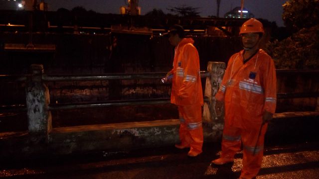 Monitoring Pintu Air Kali Layar , kec Koja , masih normal
