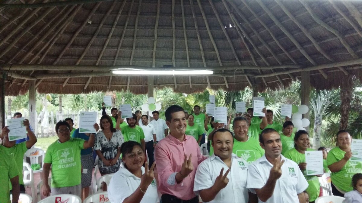 verdebacalar's tweet photo. Como partido Verde este 2016 ganaremos la mayor cantidad de adeptos, por que Bacalar solo tiene un color : el verde! https://t.co/VZDjQNae1M