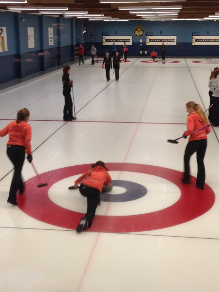 teamanunes's tweet photo. #HHJRCC starts today.  Game 1 underway.   #curling #ojct https://t.co/XHDiDwvjGC