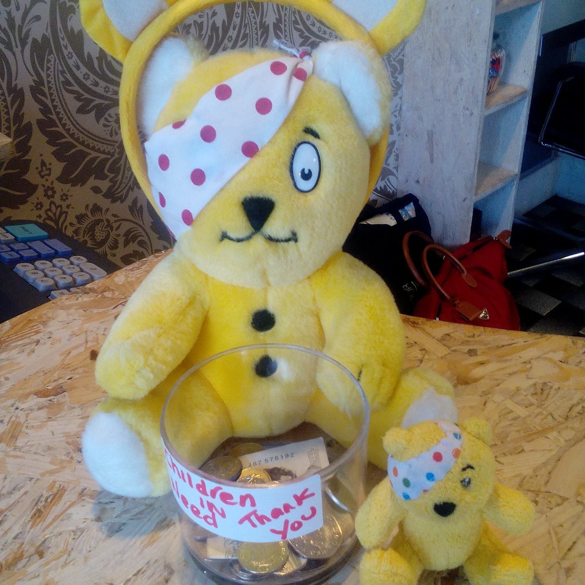 TheHairCentre1's tweet image. Wears donating our tips to #childreninneed  #BBCChildreninNeed  @BBCOne @matrixfamily  #donatingtocharity