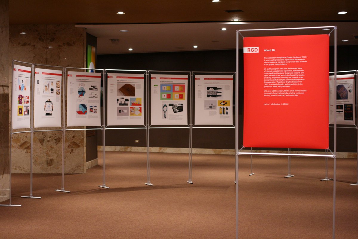AFIXDisplays's tweet photo. Day 2 of DesignThinkers #RGDDT
Pics of the Student Awards Exhibit we proudly sponsored, with AFIX curved displays. https://t.co/KDuqmTTioX