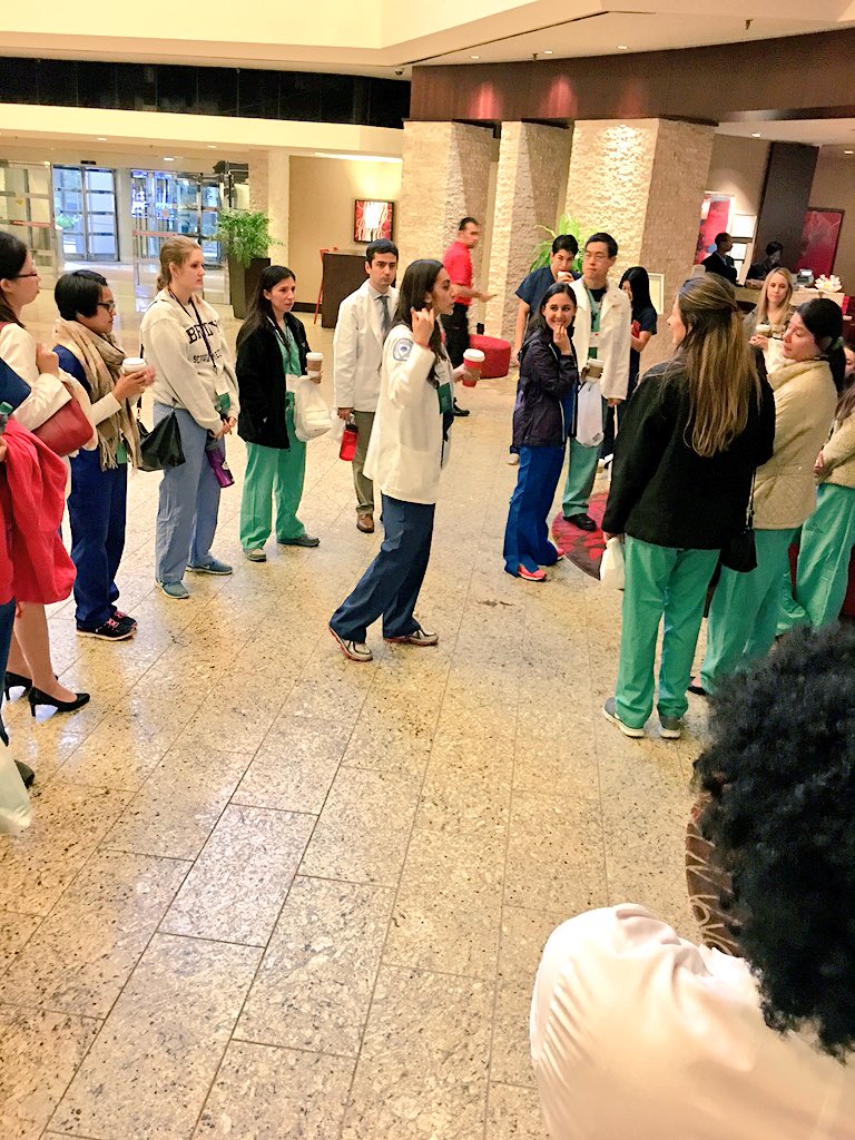 drjenpeds's tweet photo. Med student volunteers rounding up for our National Service Project in ATL #DoctorsBacktoSchool #AMAzingI15 #AMAmtg https://t.co/6ZSTyGySMz