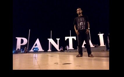 At Makassar City,,Pantai Losari