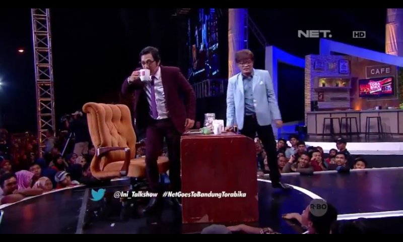 Aaja142Dewi's tweet photo. Wkwkwk bang @andretaulany74 di kerjain sm solpet nya @newsuleprikitiw @Ini_Talkshow @netmediatama #NETgoestoyouBDG https://t.co/pfkKBX0enB
