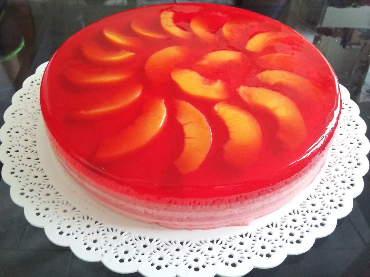 ROMAIDEM's tweet photo. Torta helada peruana! 😊 https://t.co/V2LQVr5hEG