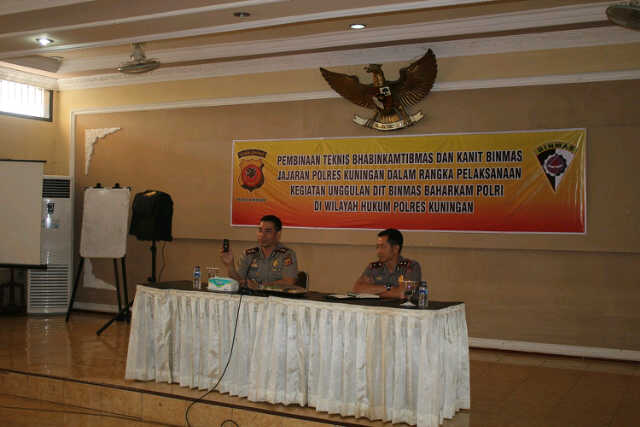 Polres Kuningan tweet media