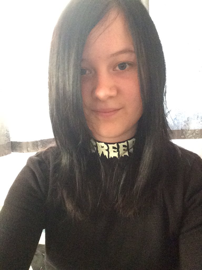 {sorry it took long but this is what i look like}