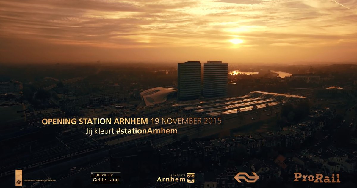 ProRail's tweet photo. Een paar mooie verhalen uitgelicht over de bouw van stationshal Arnhem
https://t.co/JfaJcVOjxp https://t.co/XgwinF7PcS